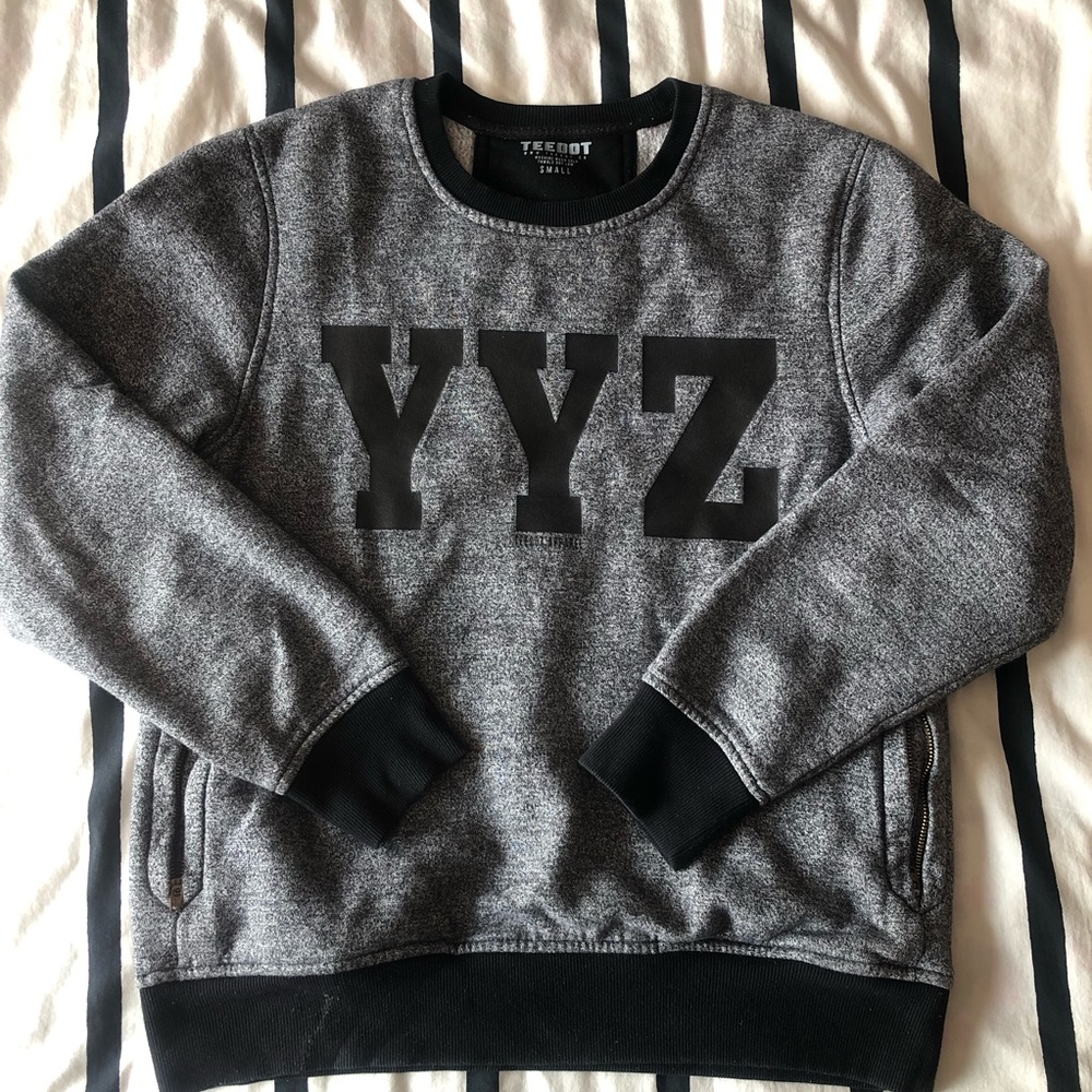 Teedot Apparel Toronto YYZ Graphic Sweatshirt